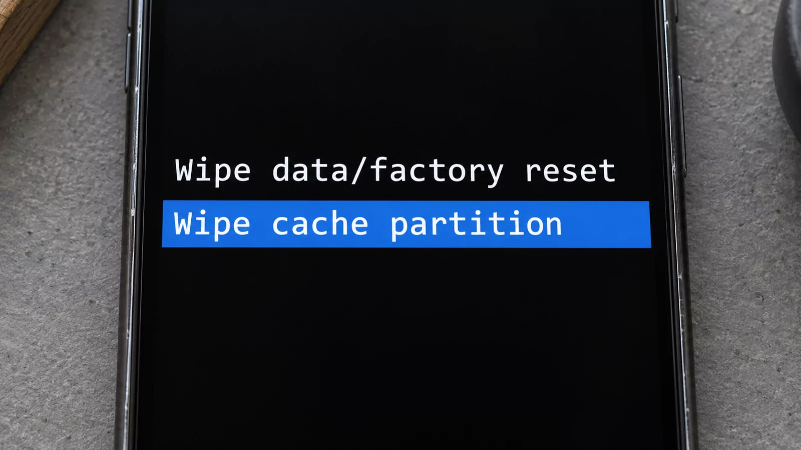 Illustrated recovery menu highlighting Wipe cache partition separately from Wipe data/factory reset